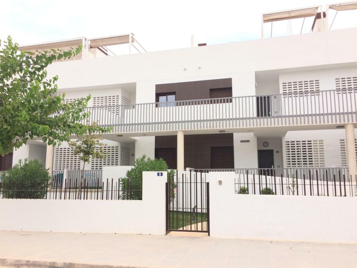 Exclusive New Apartment On The Beach ปีลาร์ เดลา ออราดาดา ภายนอก รูปภาพ